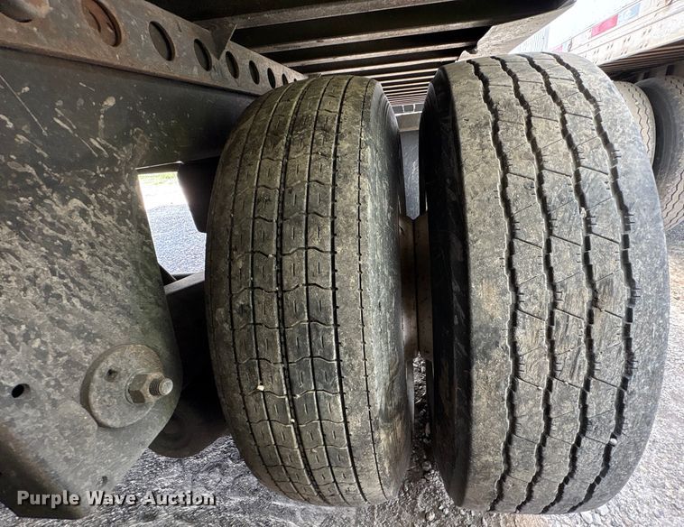 image for item YA0727 2017 Hyundai Translead VC2530152-AJS dry van trailer