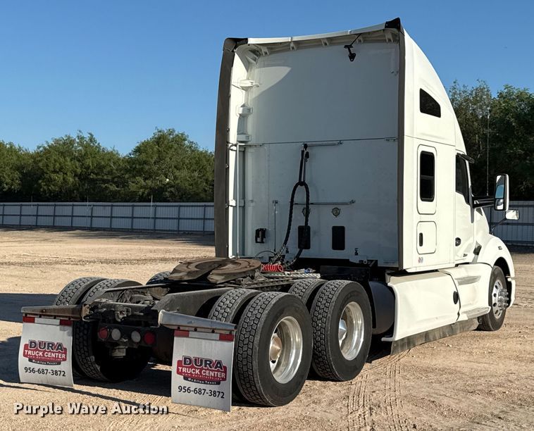CAMIóN CAMAROTE 2018 KENWORTH