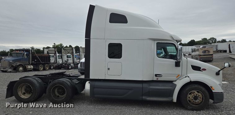CAMIóN CAMAROTE 2020 PETERBILT