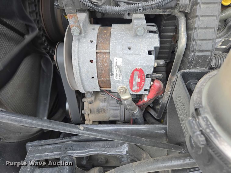 image for item YA0860 2020 Peterbilt 579 semi truck