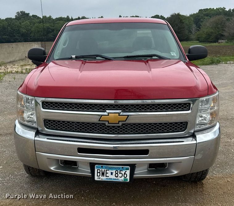 image for item DI9031 2012 Chevrolet Silverado 1500 Ext. Cab pickup truck