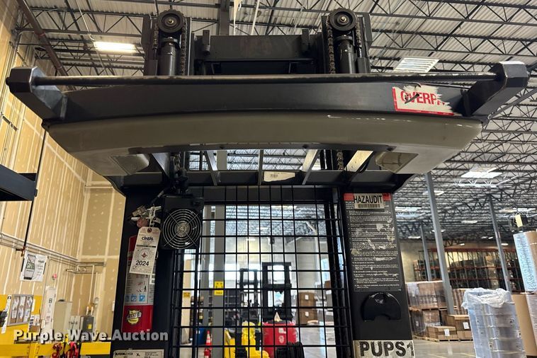 image for item DI9111 2016 Raymond 5600 order picker