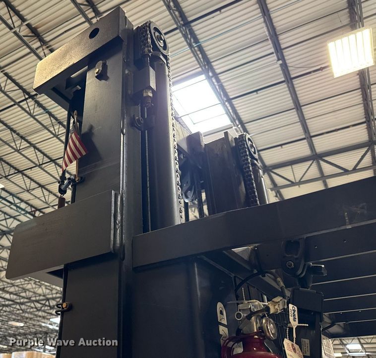 image for item DI9111 2016 Raymond 5600 order picker