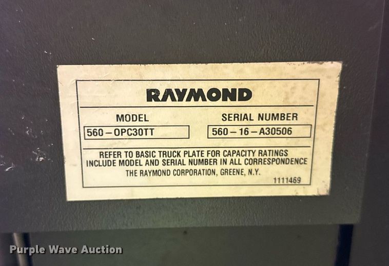 image for item DI9111 2016 Raymond 5600 order picker