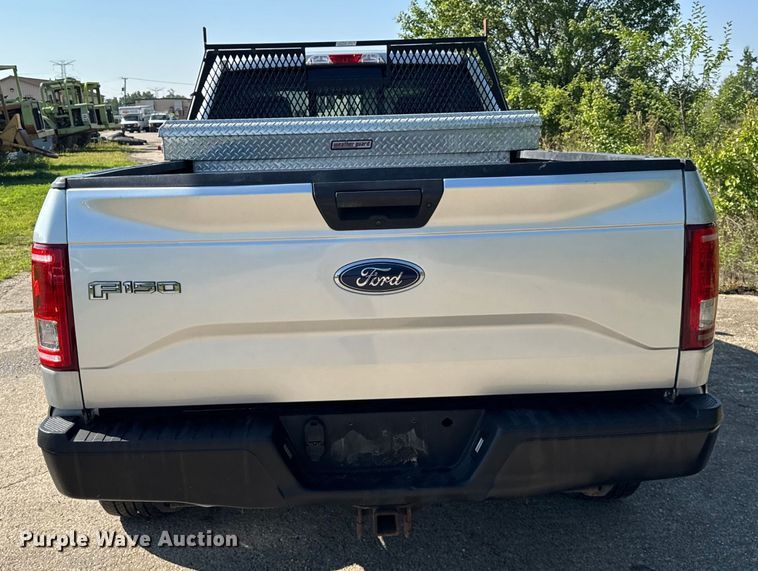 image for item DJ9706 2017 Ford F150 SuperCab pickup truck