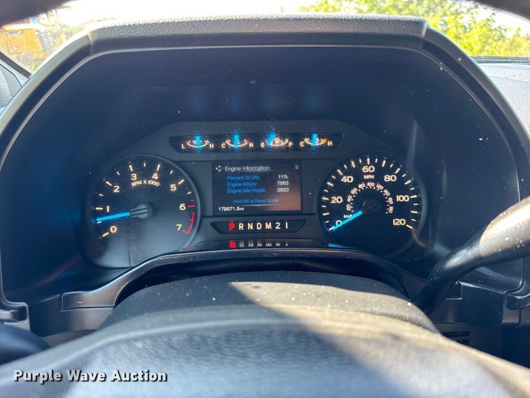 image for item DJ9706 2017 Ford F150 SuperCab pickup truck