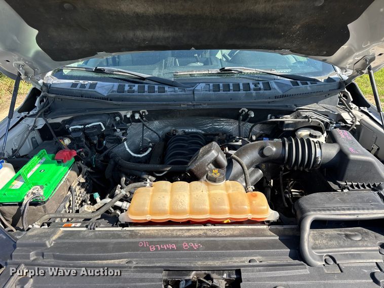 image for item DJ9706 2017 Ford F150 SuperCab pickup truck