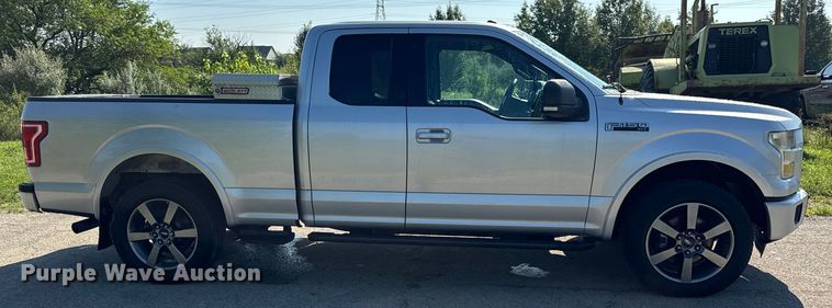 image for item DJ9707 2015 Ford F150 SuperCab pickup truck