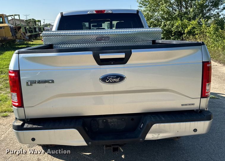 image for item DJ9707 2015 Ford F150 SuperCab pickup truck