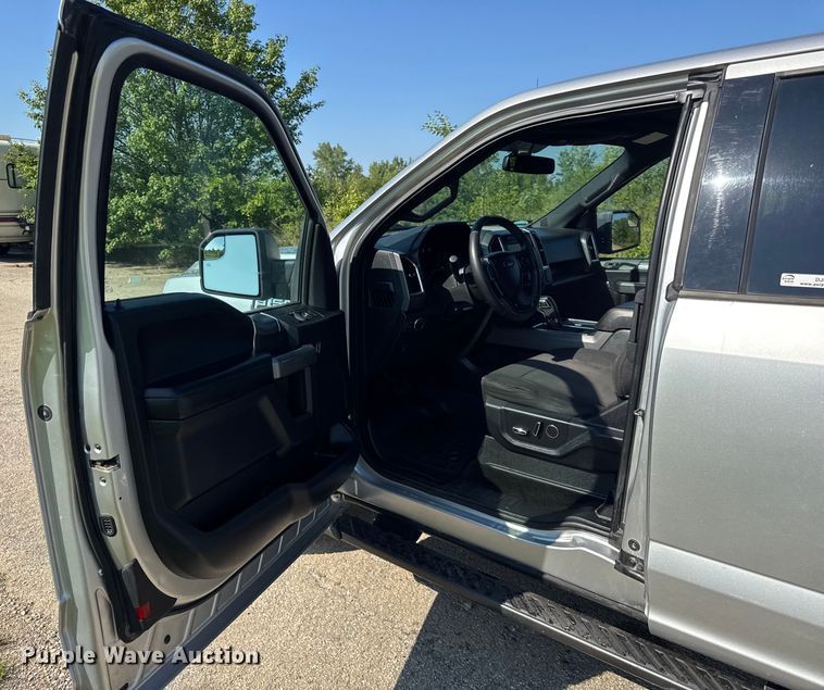 image for item DJ9707 2015 Ford F150 SuperCab pickup truck