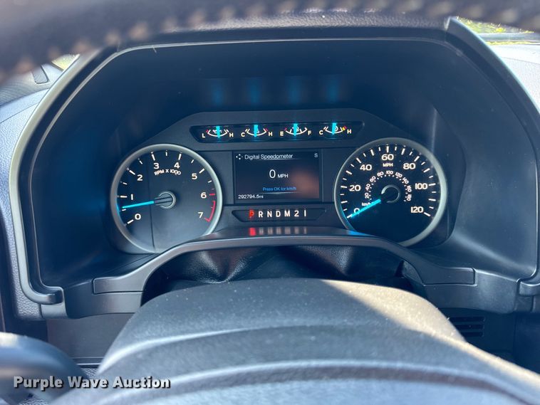 image for item DJ9707 2015 Ford F150 SuperCab pickup truck