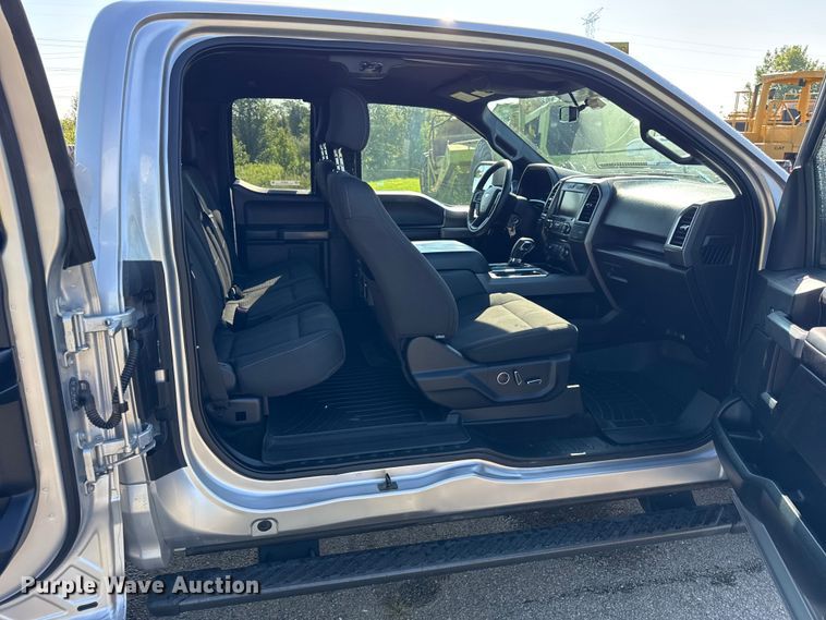 image for item DJ9707 2015 Ford F150 SuperCab pickup truck