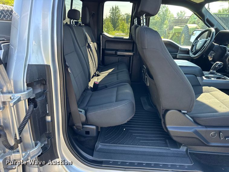 image for item DJ9707 2015 Ford F150 SuperCab pickup truck