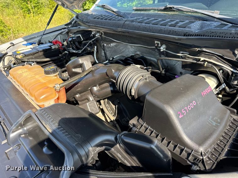 image for item DJ9707 2015 Ford F150 SuperCab pickup truck