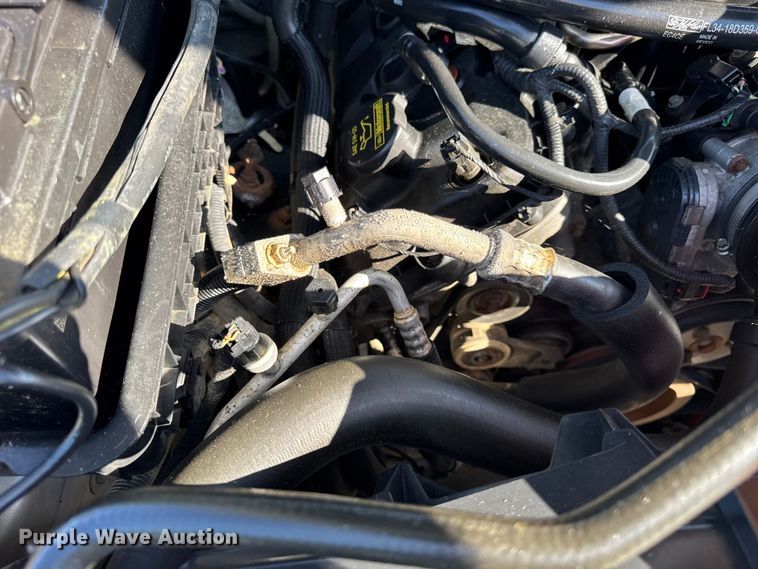 image for item DJ9707 2015 Ford F150 SuperCab pickup truck