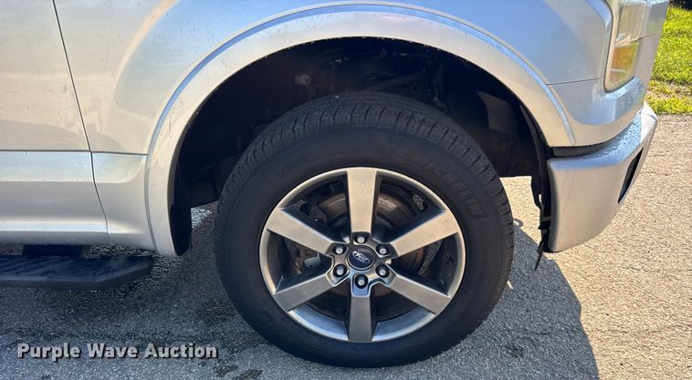 image for item DJ9707 2015 Ford F150 SuperCab pickup truck