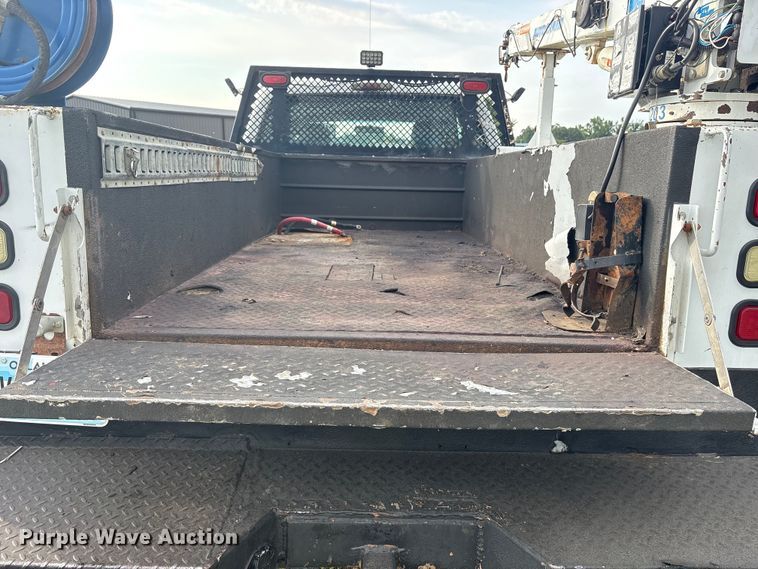 image for item DM1966 2012 Ford F450 Super Duty utility / service truck