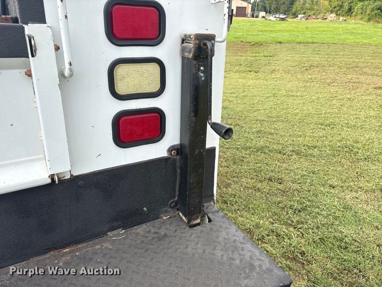 image for item DM1966 2012 Ford F450 Super Duty utility / service truck