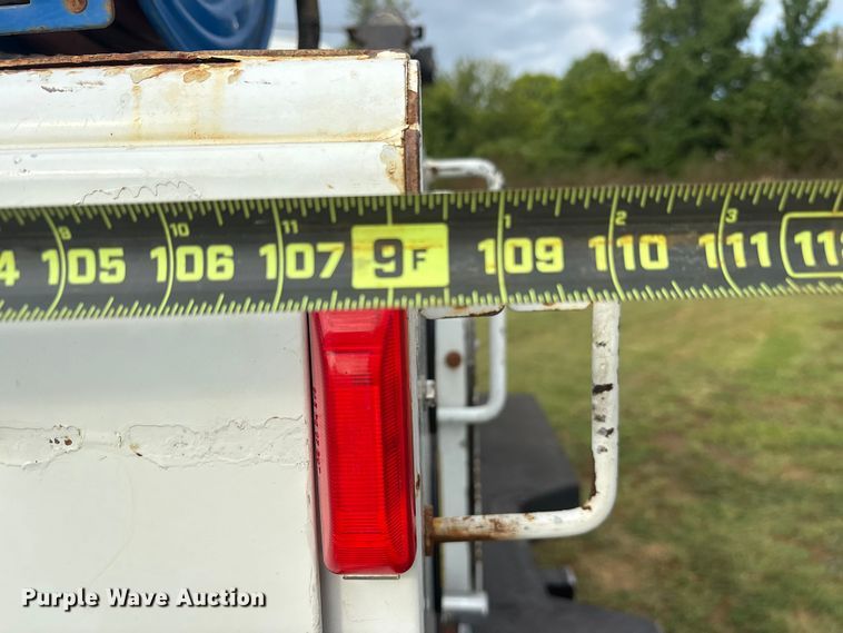 image for item DM1966 2012 Ford F450 Super Duty utility / service truck