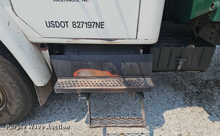 image for item DR3955 1986 International S1900 refuse truck