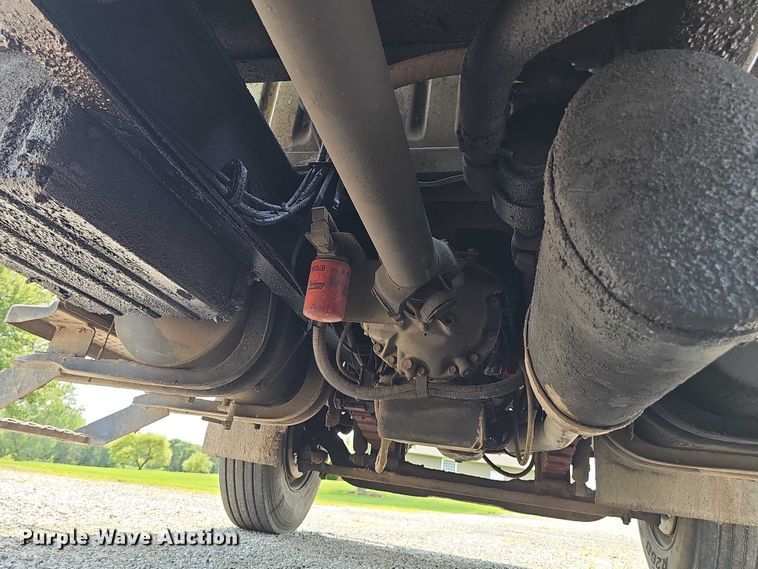 image for item DR3955 1986 International S1900 refuse truck