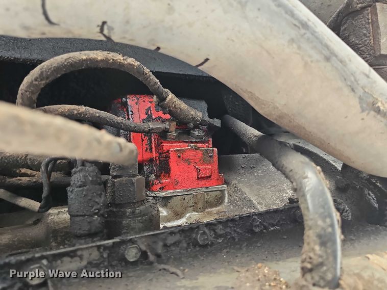 image for item DR3955 1986 International S1900 refuse truck