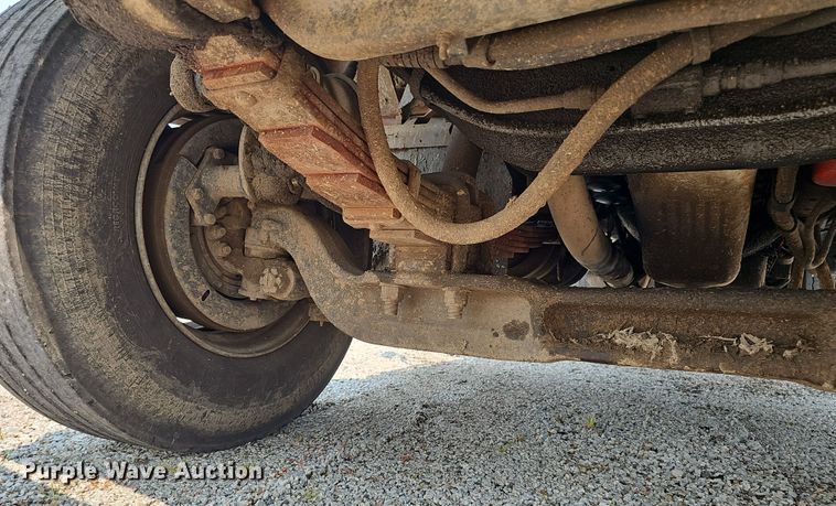 image for item DR3955 1986 International S1900 refuse truck