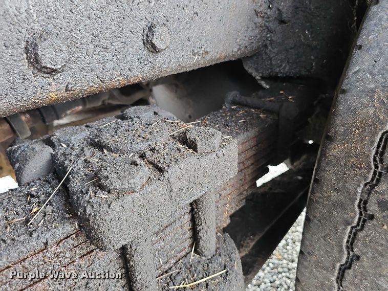 image for item DR3955 1986 International S1900 refuse truck