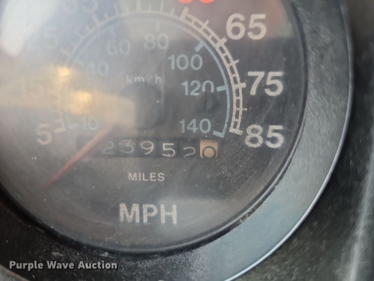 image for item DR3955 1986 International S1900 refuse truck