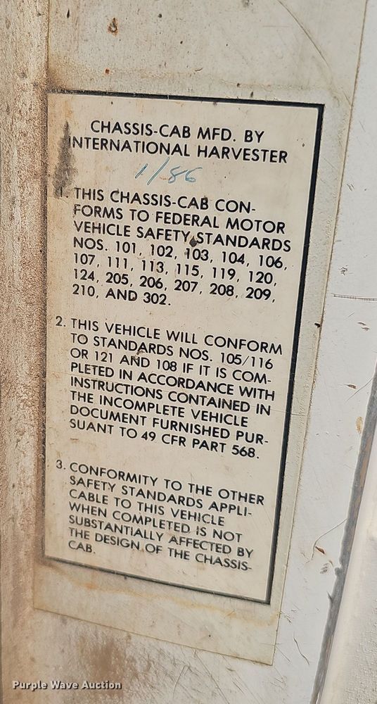 image for item DR3955 1986 International S1900 refuse truck