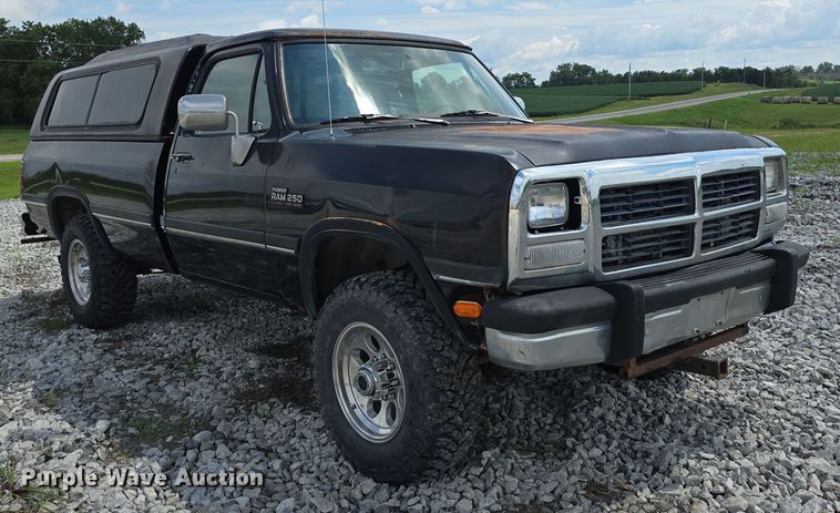 image for item DR3961 1991 Dodge Power Ram 250 pickup truck