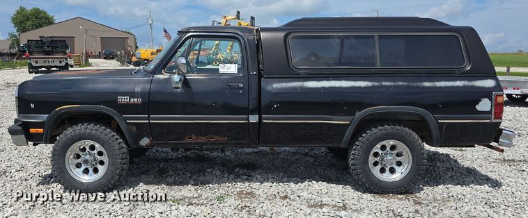 image for item DR3961 1991 Dodge Power Ram 250 pickup truck