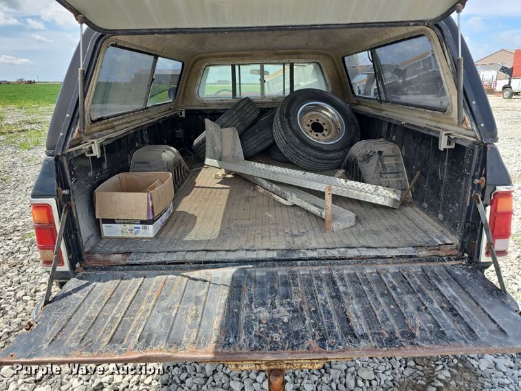 image for item DR3961 1991 Dodge Power Ram 250 pickup truck