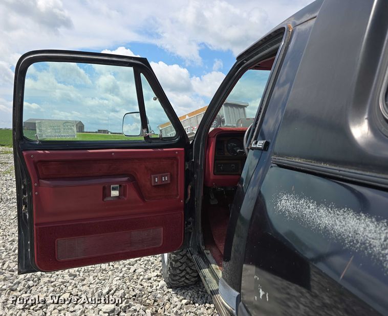 image for item DR3961 1991 Dodge Power Ram 250 pickup truck