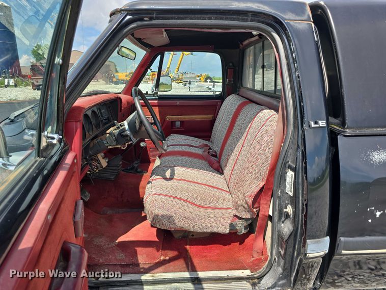 image for item DR3961 1991 Dodge Power Ram 250 pickup truck