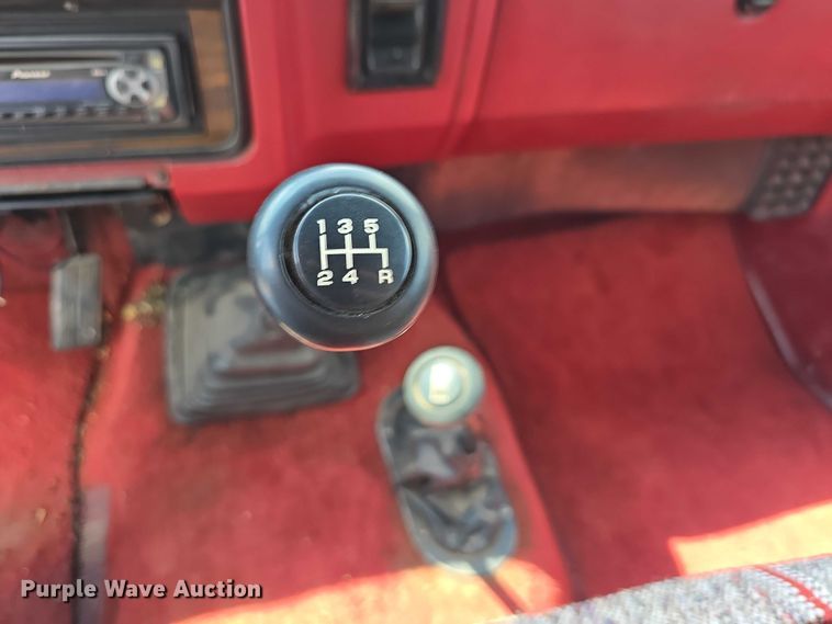 image for item DR3961 1991 Dodge Power Ram 250 pickup truck