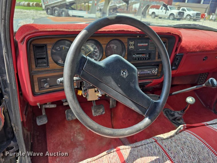 image for item DR3961 1991 Dodge Power Ram 250 pickup truck