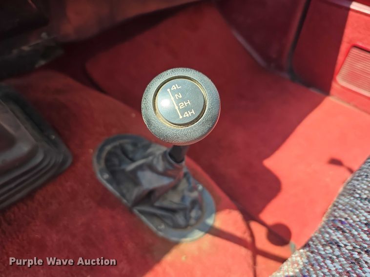 image for item DR3961 1991 Dodge Power Ram 250 pickup truck