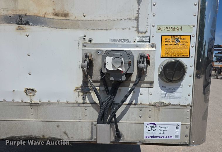 image for item DR3964 2012 Utility VS2RA dry van trailer