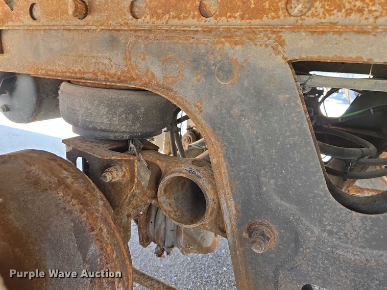 image for item DR3964 2012 Utility VS2RA dry van trailer