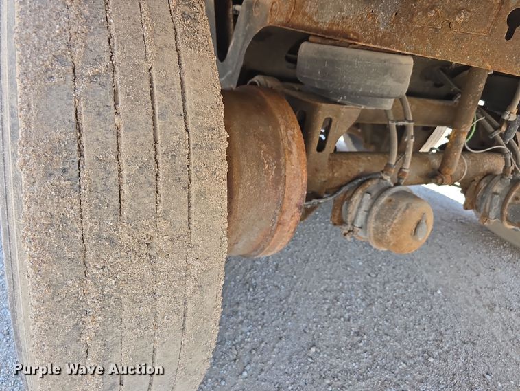 image for item DR3964 2012 Utility VS2RA dry van trailer