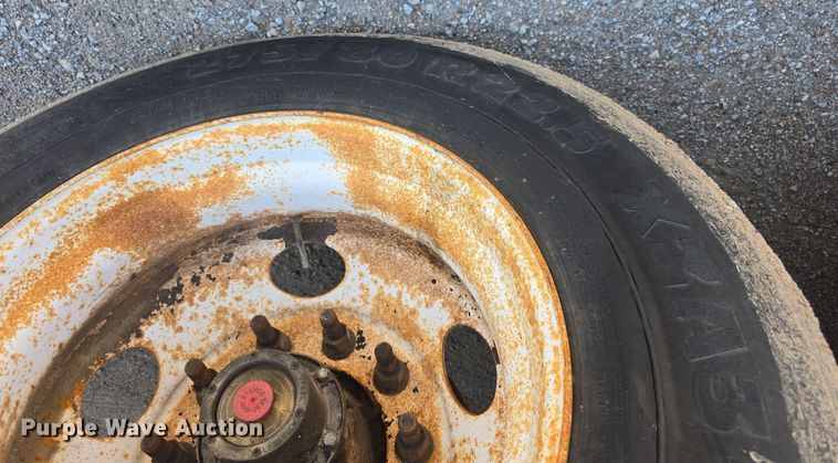 image for item DR3964 2012 Utility VS2RA dry van trailer