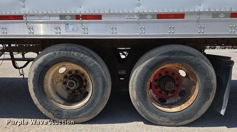image for item DR3964 2012 Utility VS2RA dry van trailer