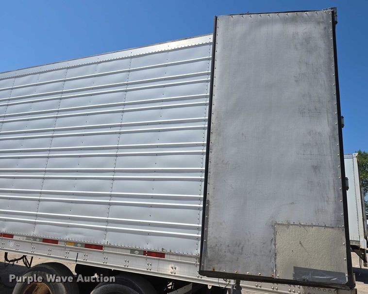 image for item DR3965 2013 Utility VS2RA dry van trailer