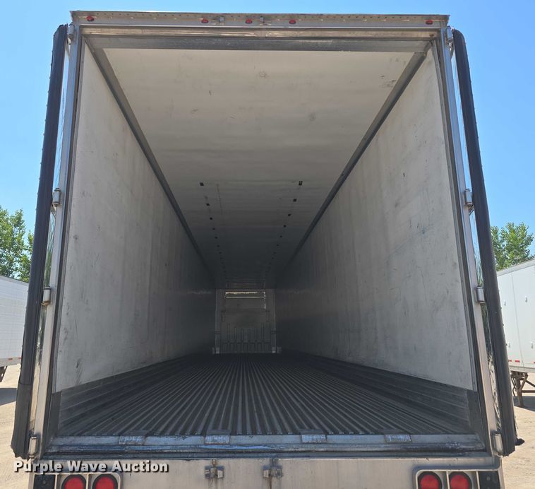 image for item DR3965 2013 Utility VS2RA dry van trailer