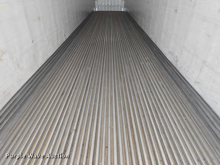 image for item DR3965 2013 Utility VS2RA dry van trailer