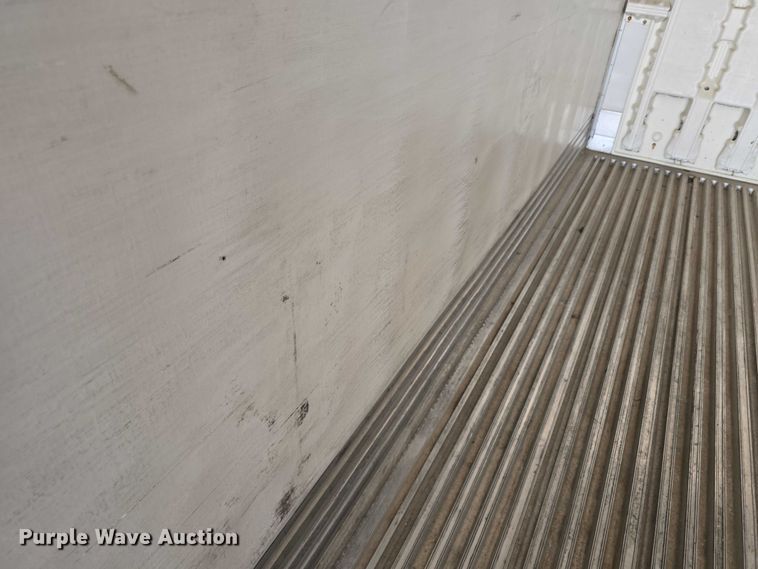 image for item DR3965 2013 Utility VS2RA dry van trailer