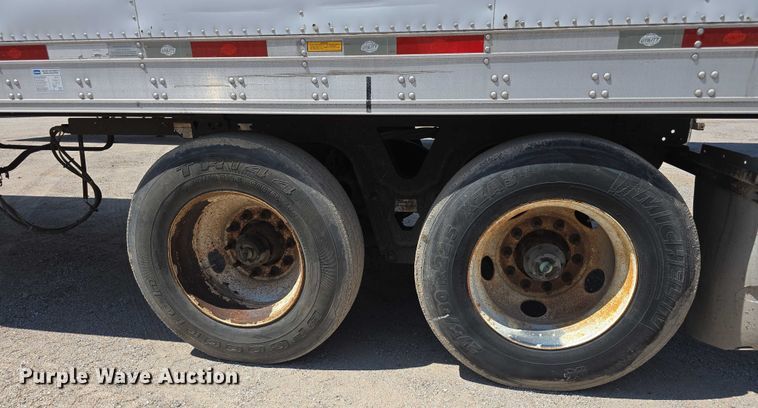 image for item DR3965 2013 Utility VS2RA dry van trailer