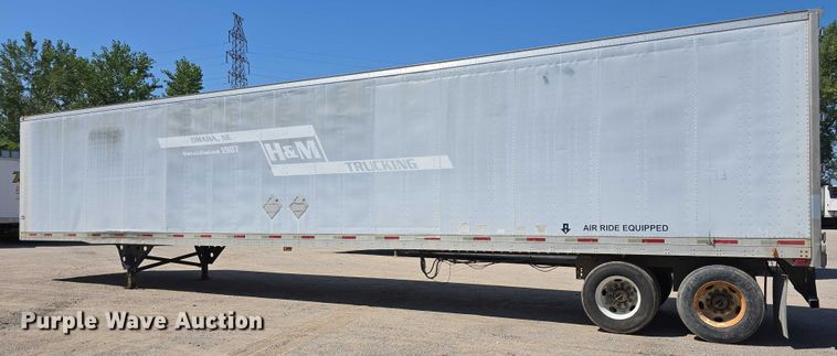 image for item DR3966 2004 Utility VS2DC dry van trailer