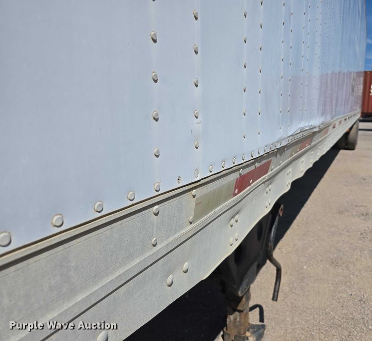 image for item DR3966 2004 Utility VS2DC dry van trailer
